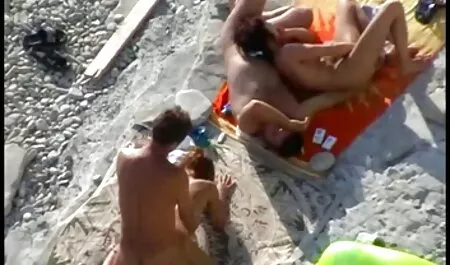 Gấu bằng tay trên ghế, phim sex nhật bản 2019 trong một nghiệp dư.