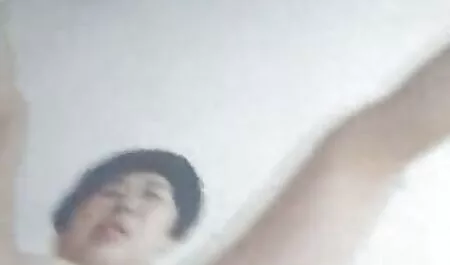 Một Nâu lớn đùi jav của nhật shit là một da đen.