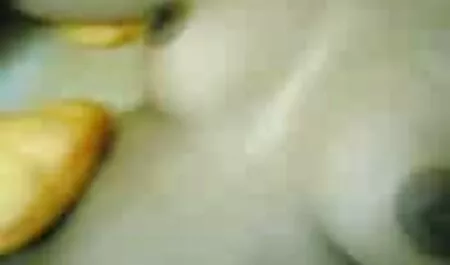 Cho lên một con trai sex len lut nhat ban cũ thịt trước khi hậu môn