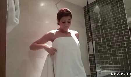 Mẹ kế của jav nhat ban khong che tôi làm cho cô sau khi âm đạo.